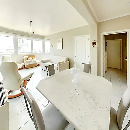 Comfortable In Blankenberge, 40 Sqm, Parking